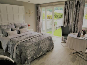 Morans Bed and Breakfast @ Lower Lodge, Westward Ho
